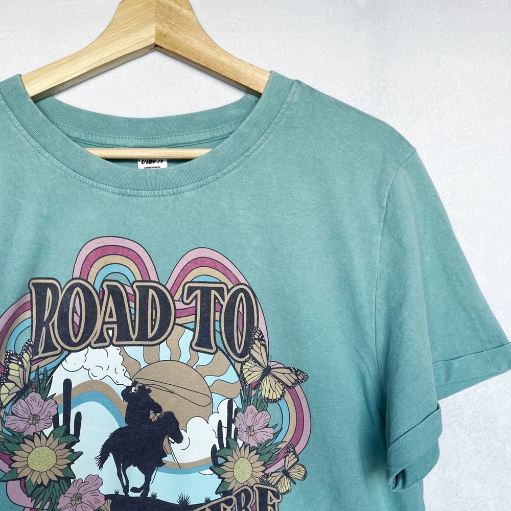 Road‎ to Nowhere NWT Graphic Tee - Picture 3 of 4